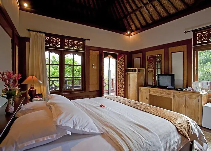 Hotel Artini 2 3*