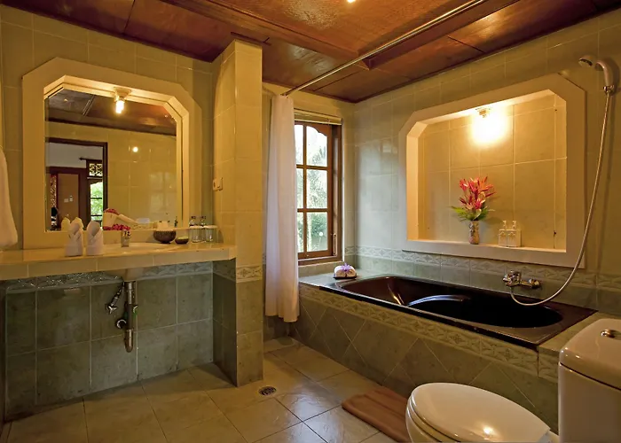 Artini 2 Hotel 3*
