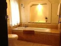 Artini 2 Hotel 3*